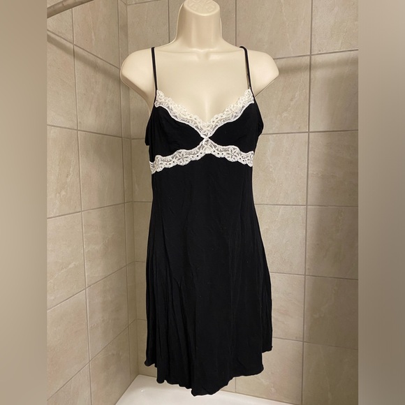 EUC Lemon Tart black with cream colored lace negligée, size Medium - Picture 2 of 6